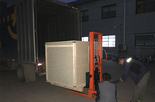 永州客户SMT设备专车送货，货到上门安装调试