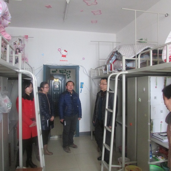 外语系开展员工寒假离校安全检查