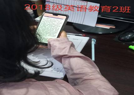 王梅婷照片