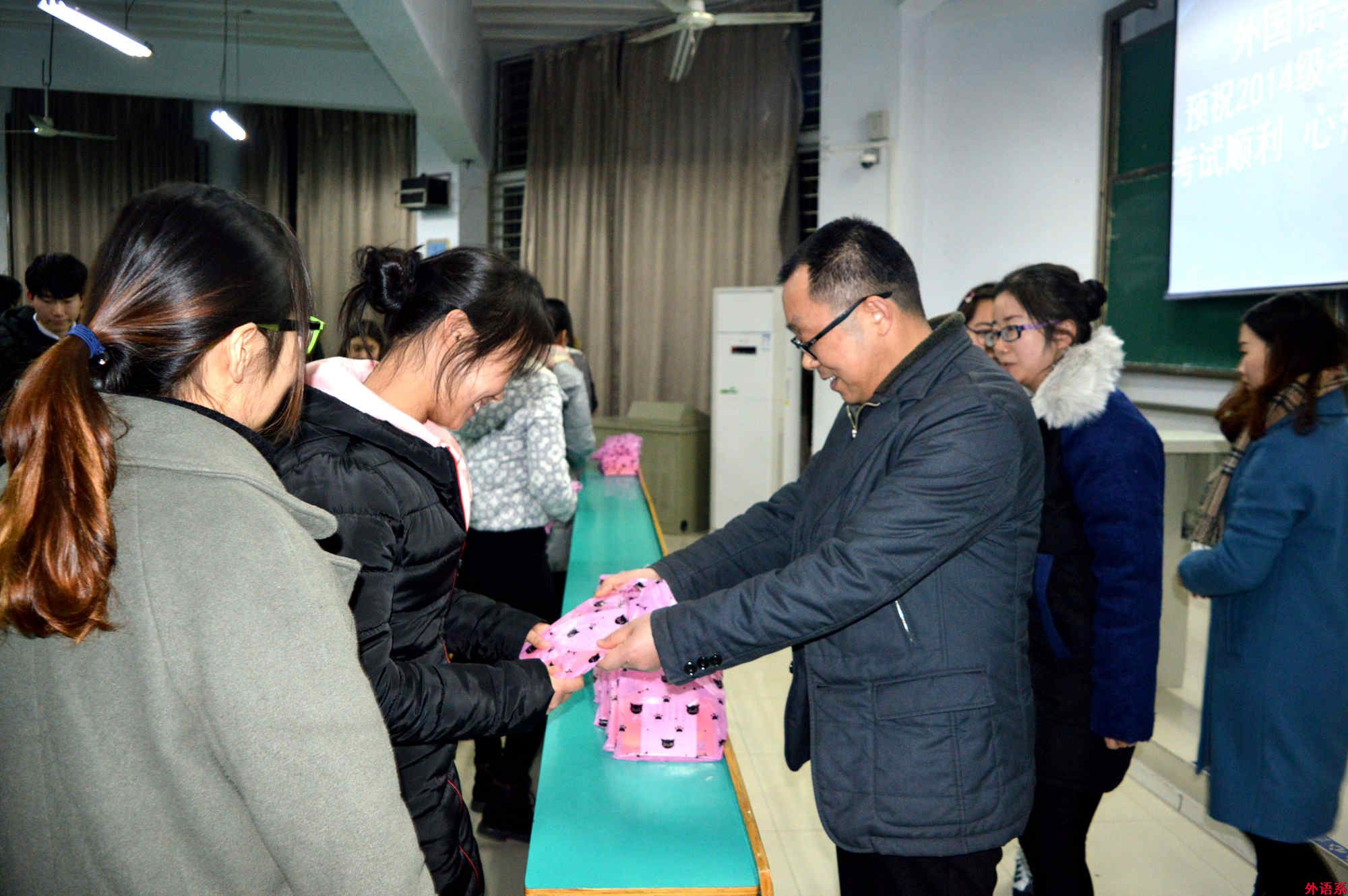 做个梦想的坚定追逐者———2018年考研工作侧记